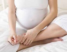 Es importante que una mujer embarazada trate las enfermedades fúngicas para no infectar al bebé. 