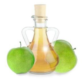 Usar vinagre de sidra de manzana para los hongos en las uñas de los pies.