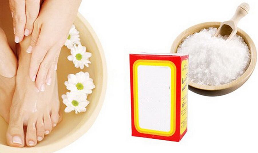 bicarbonato de sodio y sal para hongos en las uñas