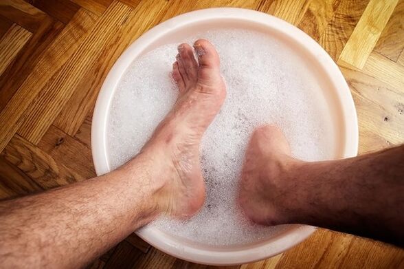 tratamiento de hongos en las uñas de los pies con baño de soda